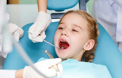 Odontopediatría , estrategia ” lift the lip” y buenos hábitos de higiene oral 